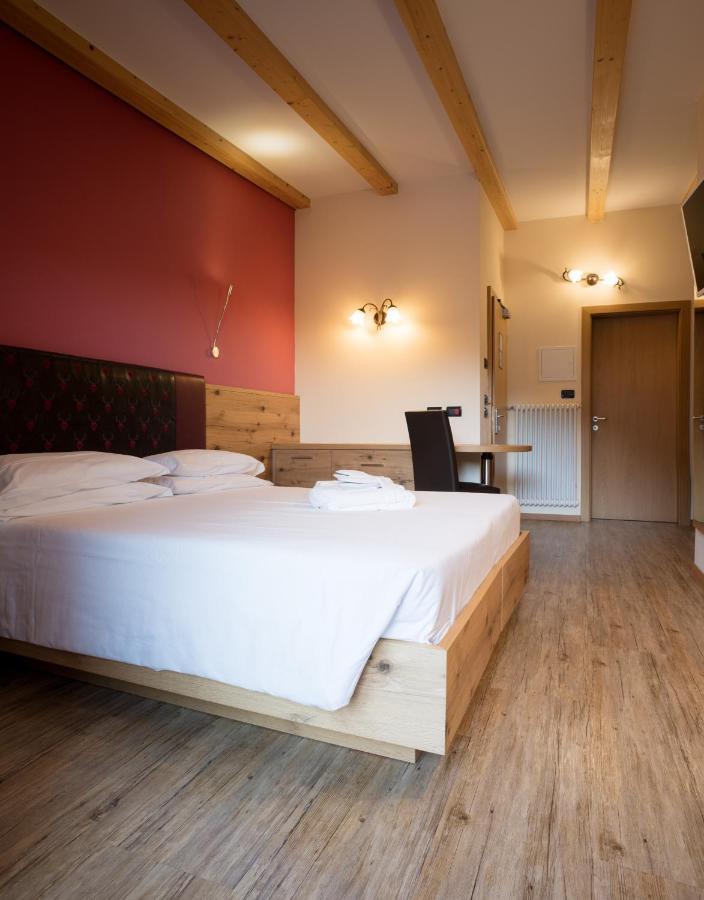 פוצה די פאסה Hotel Crepei מראה חיצוני תמונה